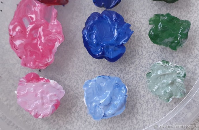 Рисуем цветы "Разбитое сердце"