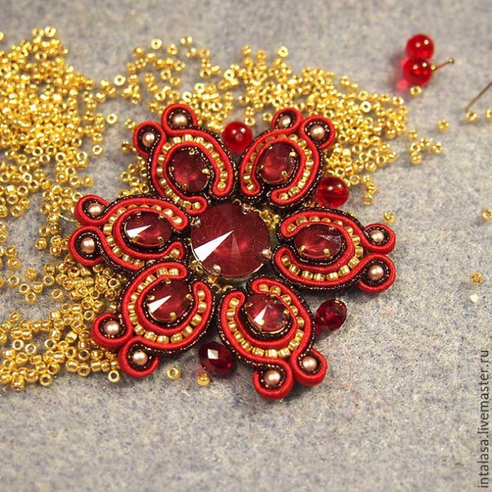 Делаем сутажную брошь "Аленький цветочек": часть 2