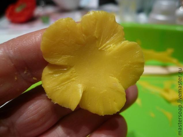 Мастер-класс мыльного букета "Цветочная поляна": часть 1