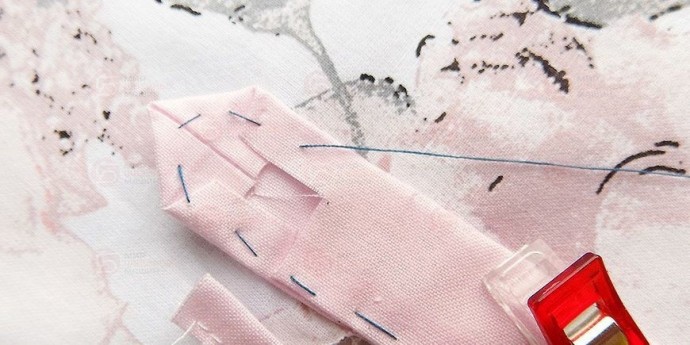 Обработка разреза рукава планкой