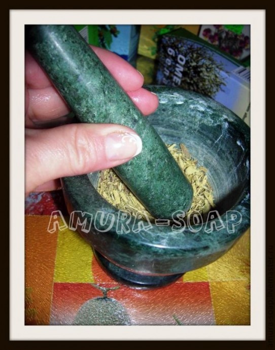 Убтан с эффектом колдовства: делаем маску с омолаживающим эффектом