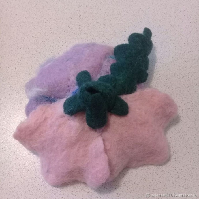 Создаем цветок из шерсти: анютины глазки