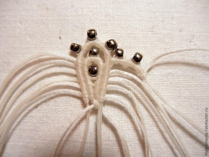 Плетем серьги в технике микро-макраме: часть 2