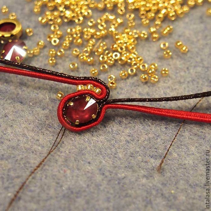 Делаем сутажную брошь "Аленький цветочек": часть 1