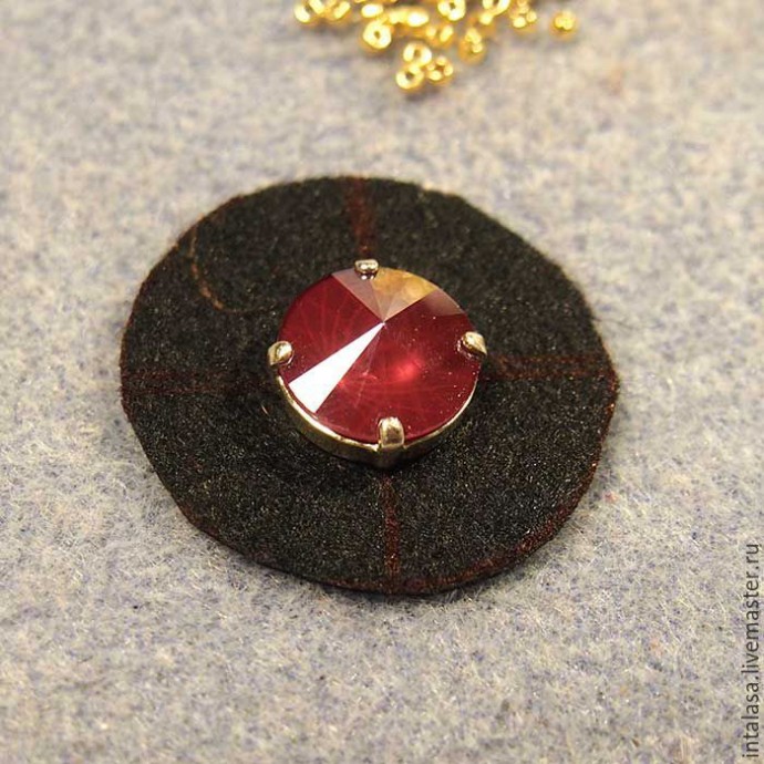 Делаем сутажную брошь "Аленький цветочек": часть 3