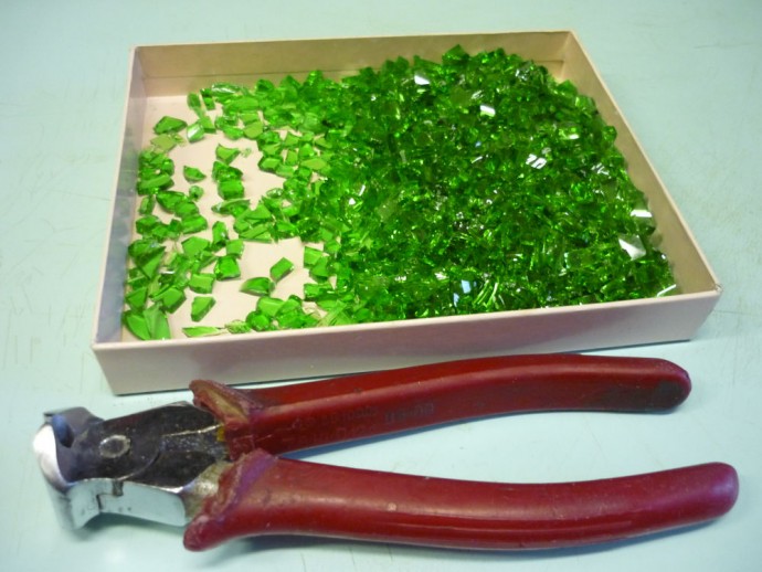 Ёлочки из стеклянной бутылки: часть 1