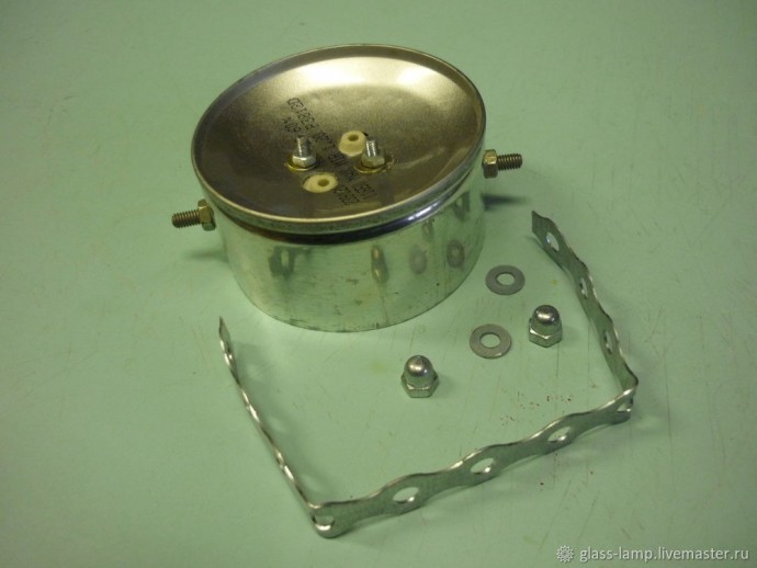 Мастер-класс по изготовлению светильника "Снежный вальс" из стеклянных бутылок: часть 1