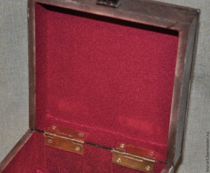 Декорирование шкатулки в стиле китч: часть 9