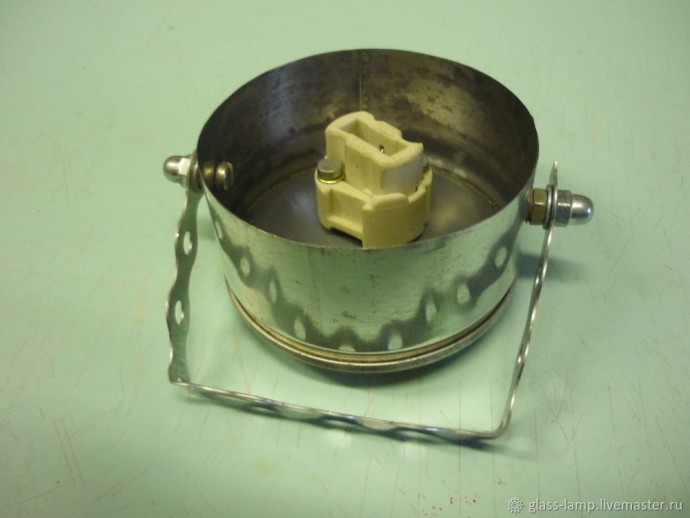 Мастер-класс по изготовлению светильника "Снежный вальс" из стеклянных бутылок: часть 1