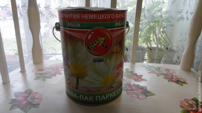 Мастер-класс: декор бутылки для святой воды в технике декупаж, часть 4