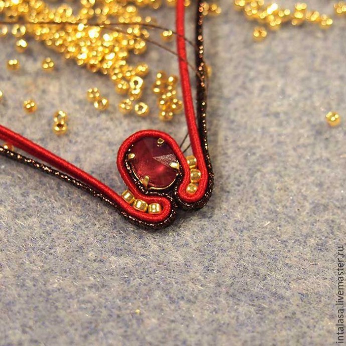 Делаем сутажную брошь "Аленький цветочек": часть 1