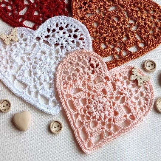 Сердечные закладки для книг