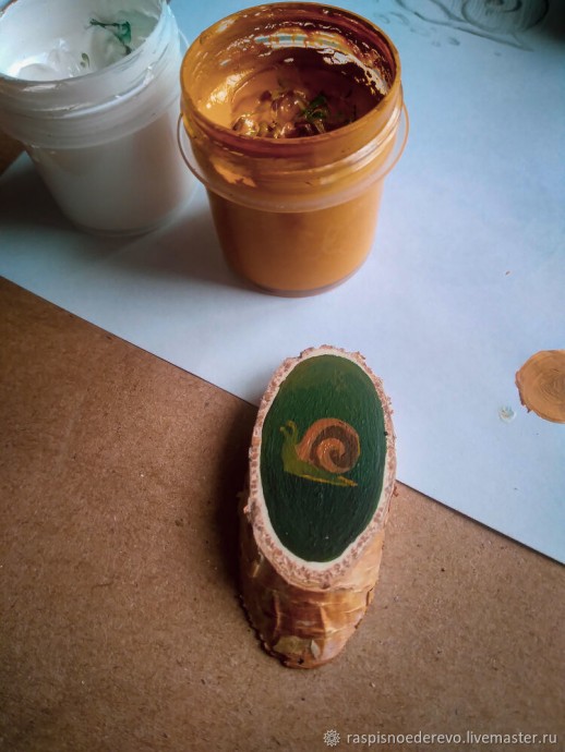 Мастер-класс по созданию расписной броши на деревянной основе: часть 2