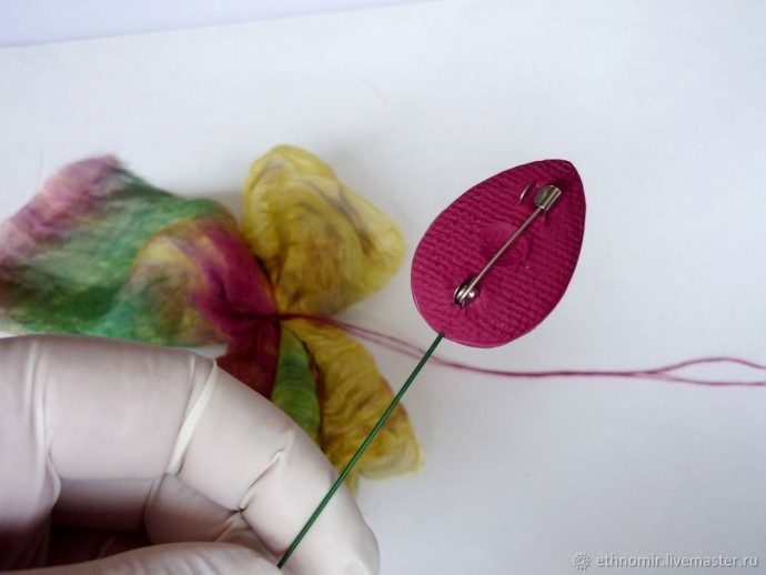 Мастер-класс по изготовлению броши "Тюльпан" из шёлка: часть 3