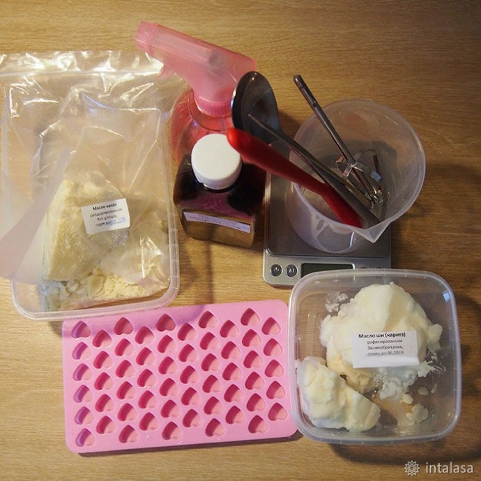 Готовим плитки-маску для ножек