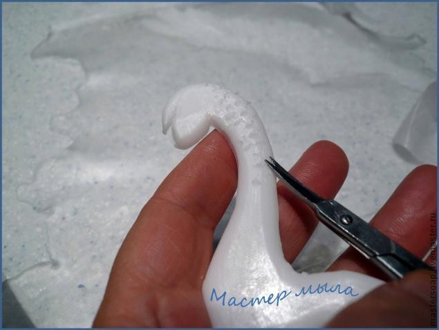 Мастер-класс по созданию мыльной картины "Белый лебедь": часть 3