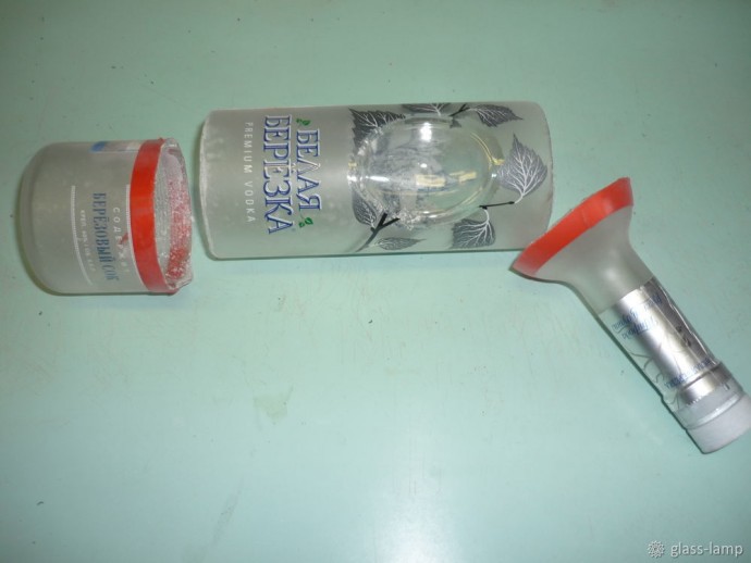 Изготавливаем настольный светильник из стеклянной бутылки: часть 1