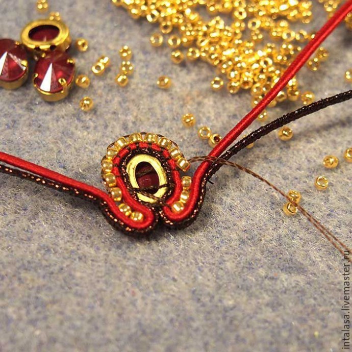 Делаем сутажную брошь "Аленький цветочек": часть 1