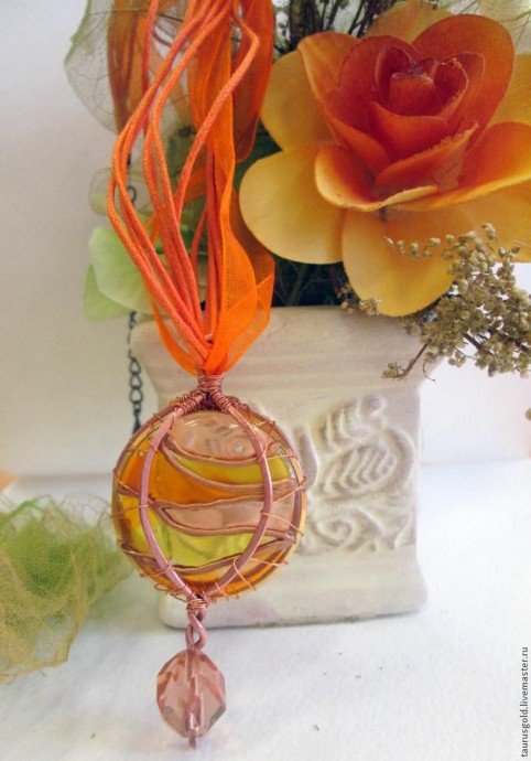 Делаем кулон "Течение времени" из часового стекла