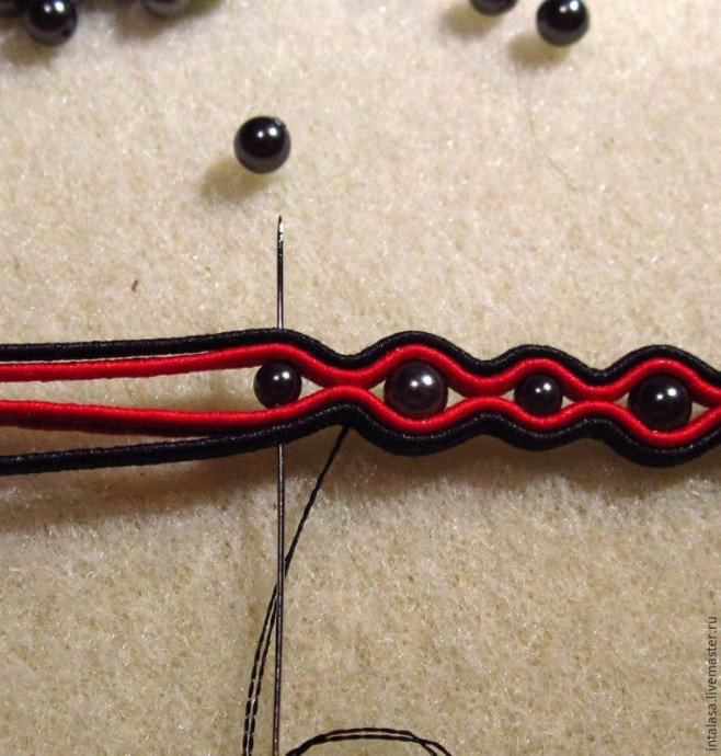 Создаем колье в технике сутажной вышивки: часть 4