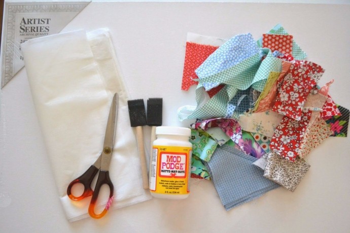 Панно из лоскутков ткани